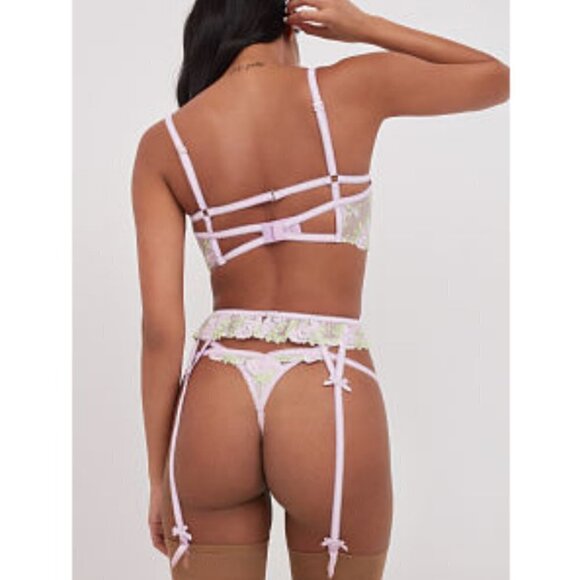 💕FOR LOVE AND LEMONS💕 Berry Garter Belt ~ Lavender Medium M NWT - Picture 4 of 16